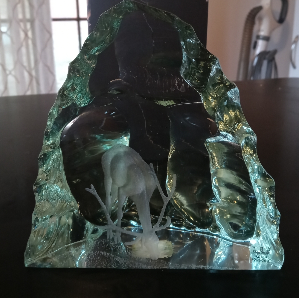 Glass sculpture. Kosta sweden